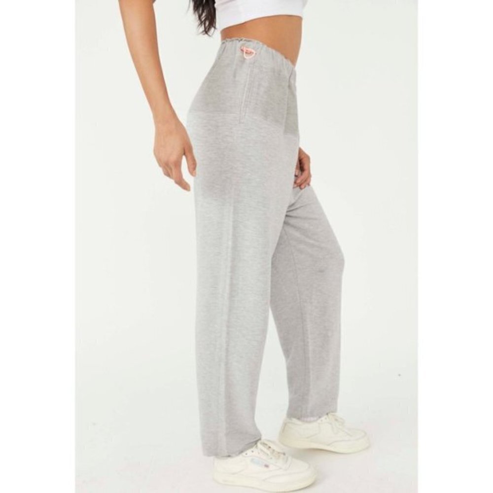 New Free People Movement Surfside Joggers In Heather Grey NWT Size Small - Picture 5 of 15
